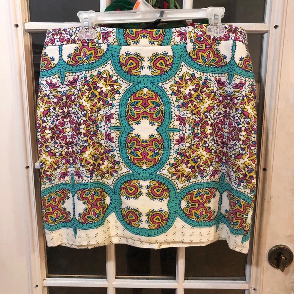 Patterned skirt